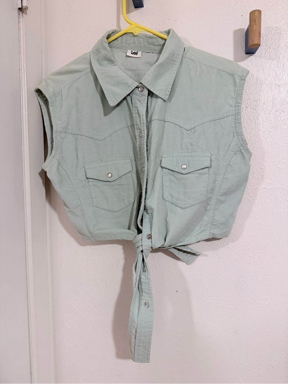 Lee Sleeveless Tie-Front Crop Top - Sage Green